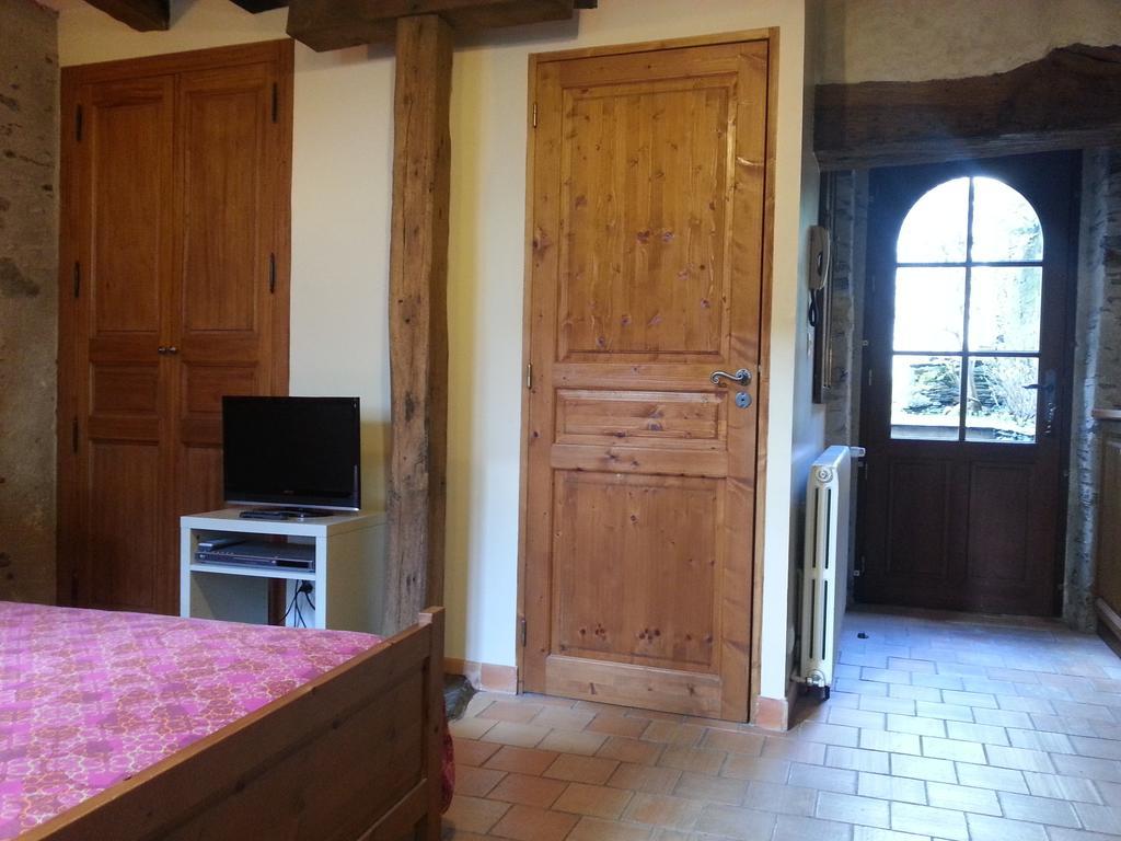 Le Clos De La Bouteille Angers Habitación foto