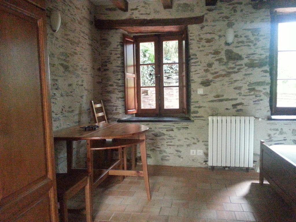 Le Clos De La Bouteille Angers Habitación foto
